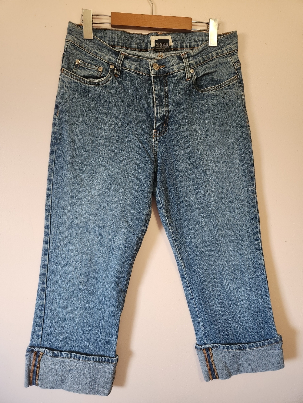 Cache Creek Mid-Rise Cuffed Crop Capri Jeans Size 12 Western Festival Rodeo